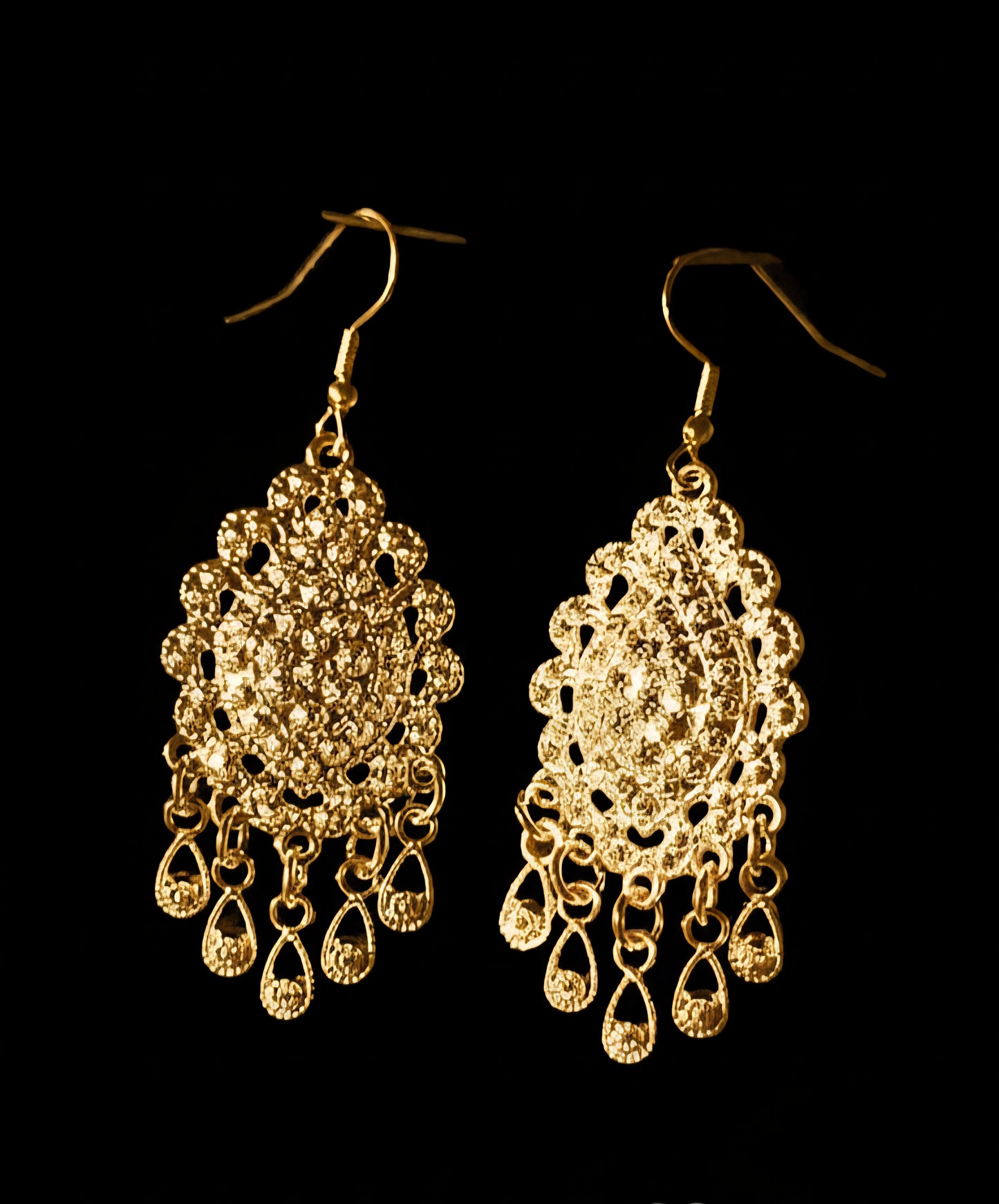 Lao Gold Filigree Tassel Necklace Set