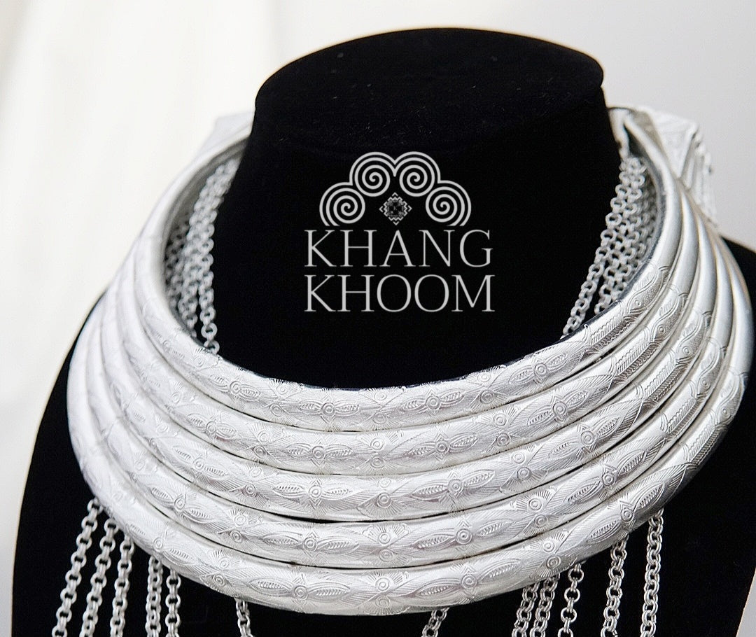 Hmong Five layer xauv with chains