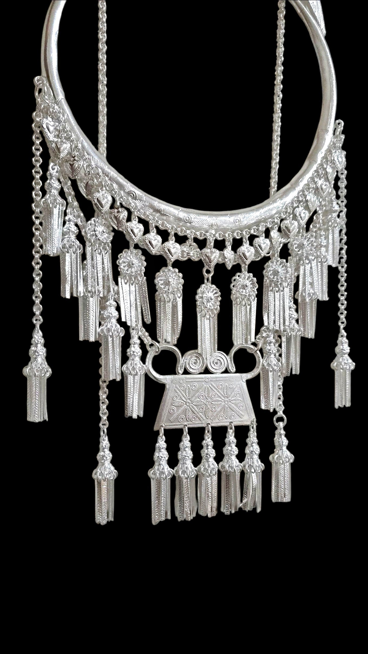 Hmong Girl Phiaj Xauv