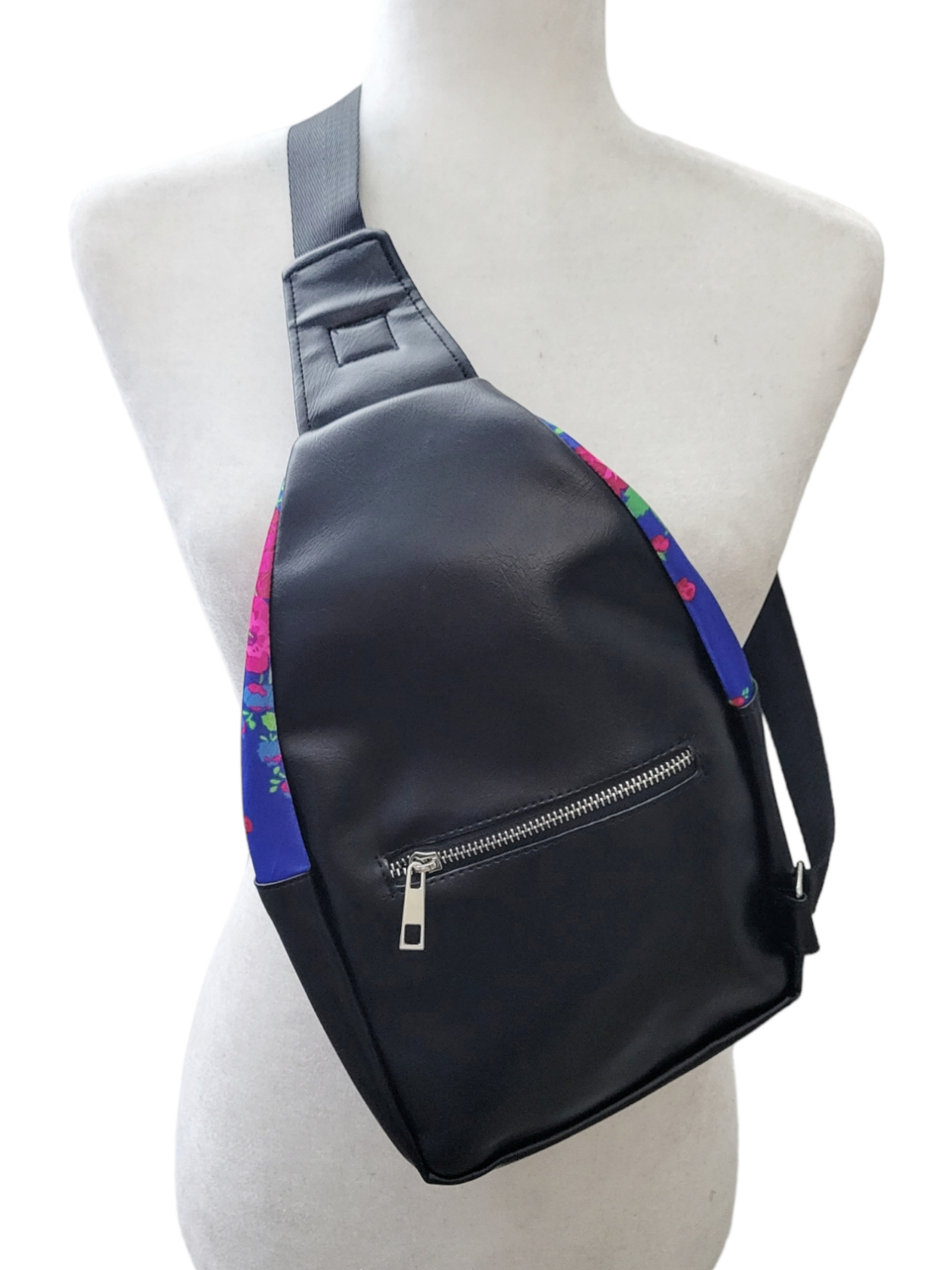 Sling bag