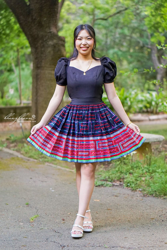 Black Puffy Shoulder Hmong Dress