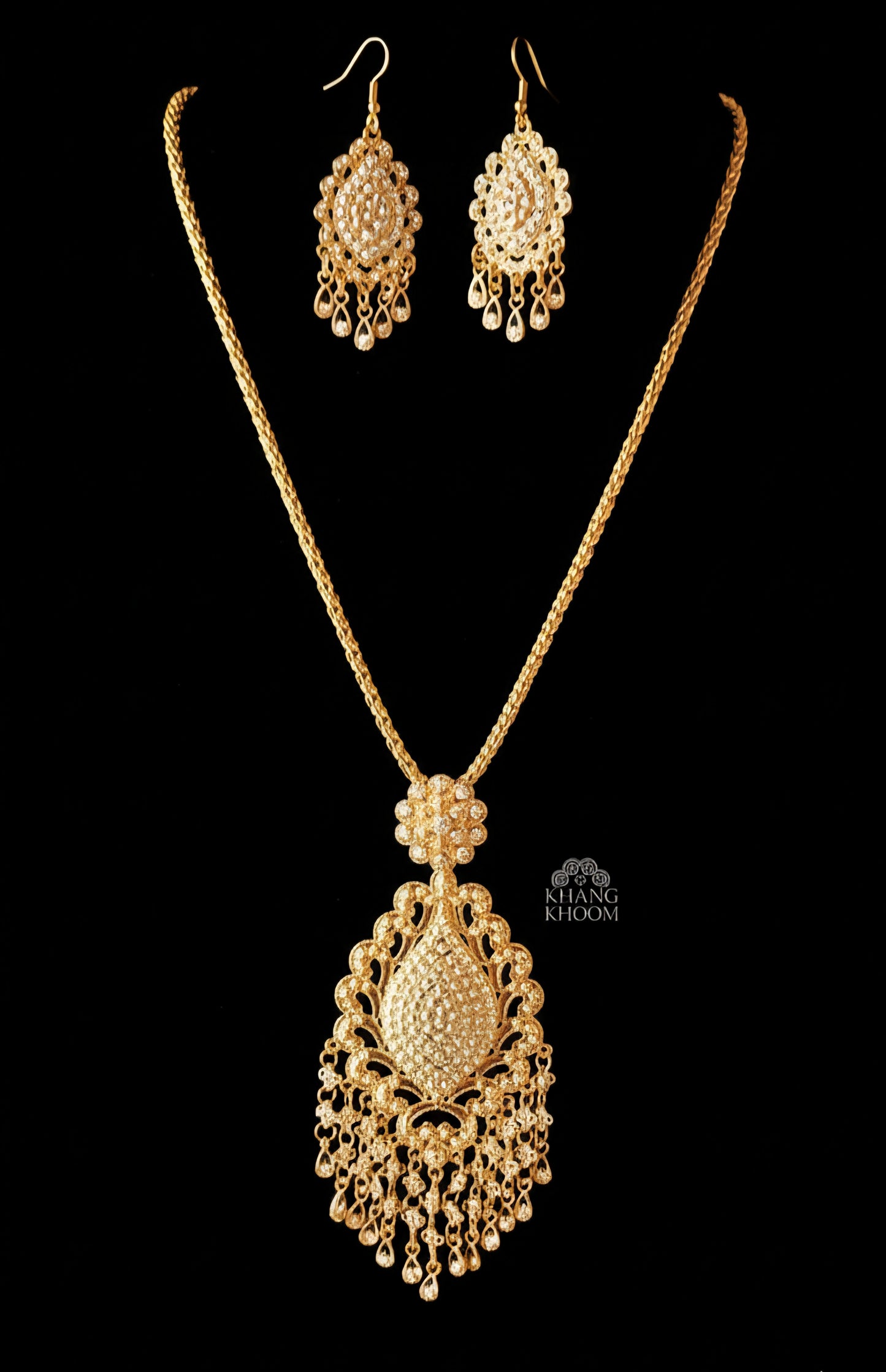 Lao Gold Filigree Tassel Necklace Set