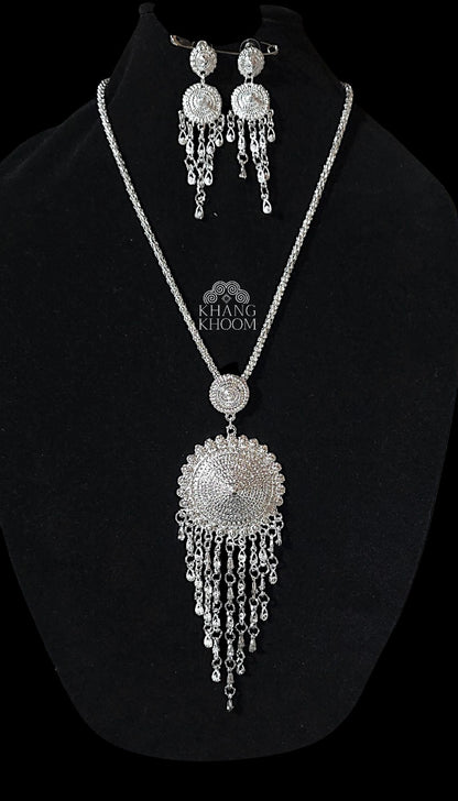 Silver Banana Blossom Necklace Set