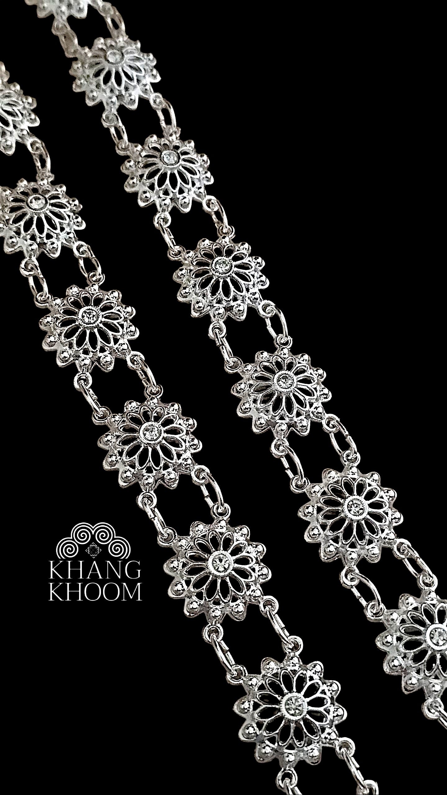 Silver Thai Crossbody Chain 01