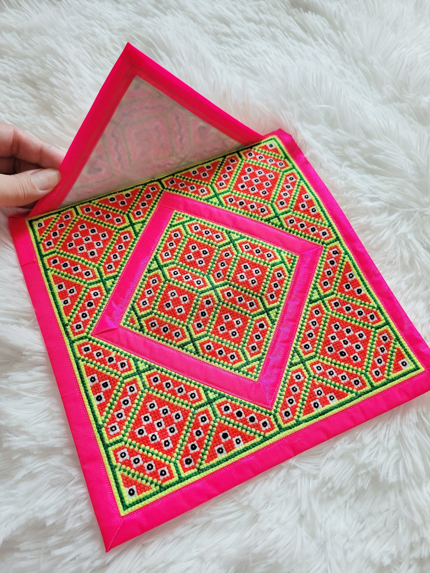 Crossbody Hlab Nyiaj
