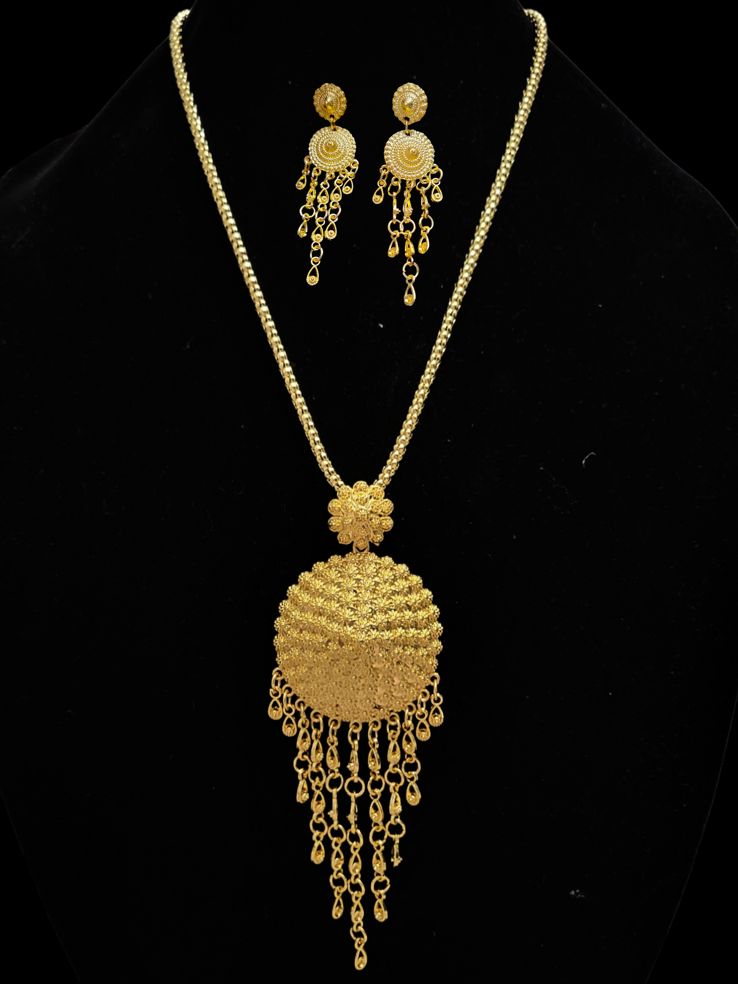 Gold Pikun Necklace Set