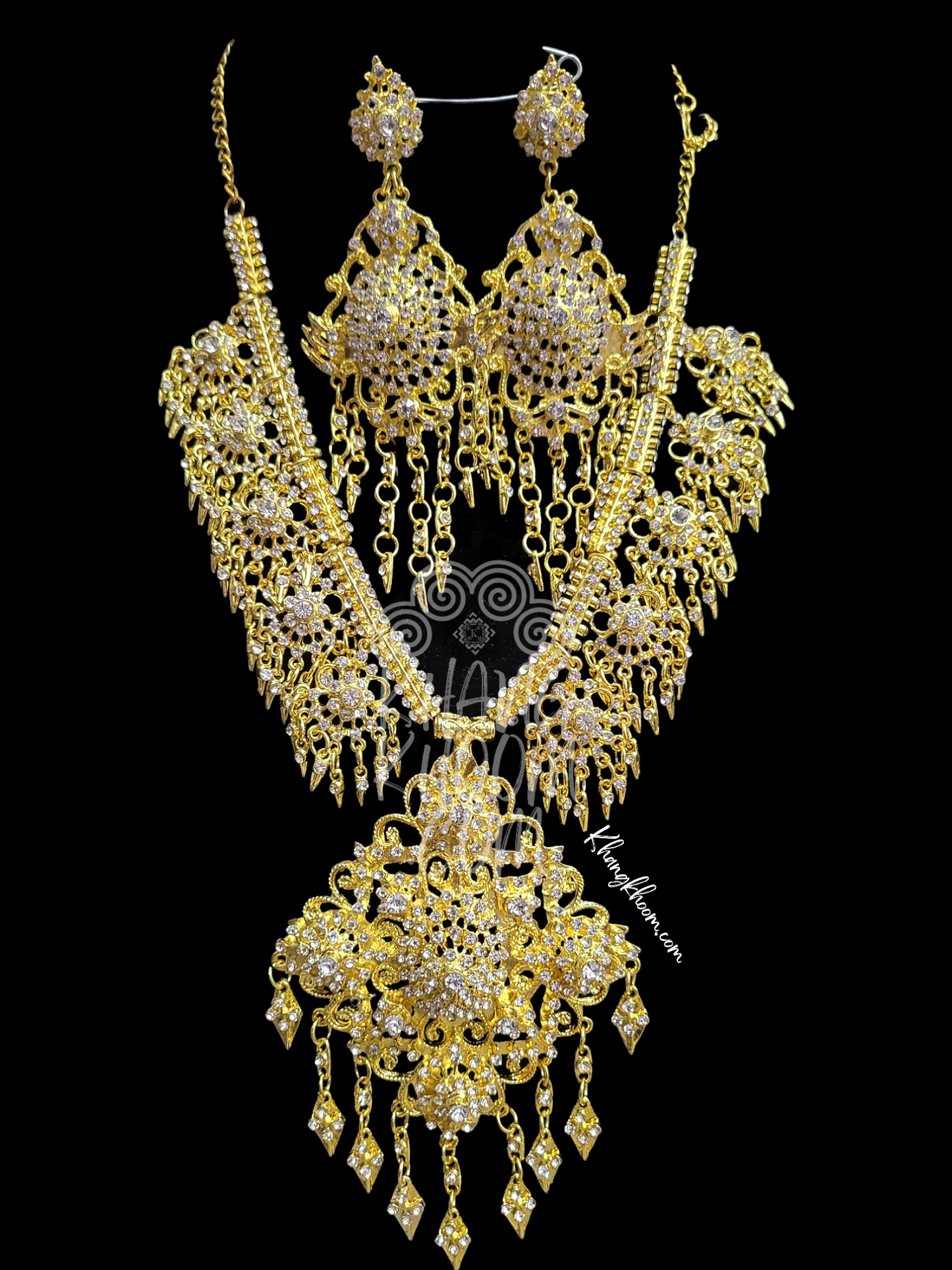 Eleven Pendant Necklace