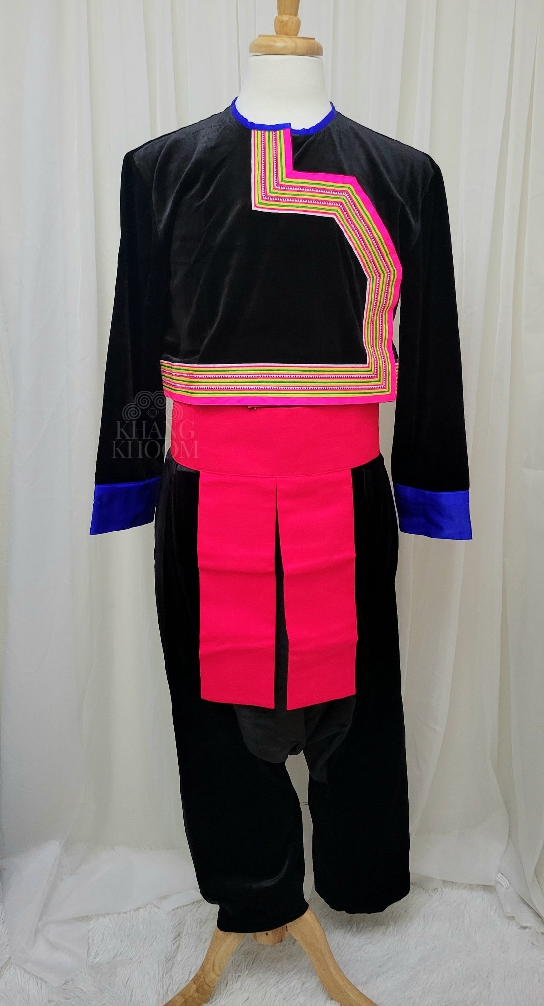 Men Hmong Leeg with Blue Accent Trim