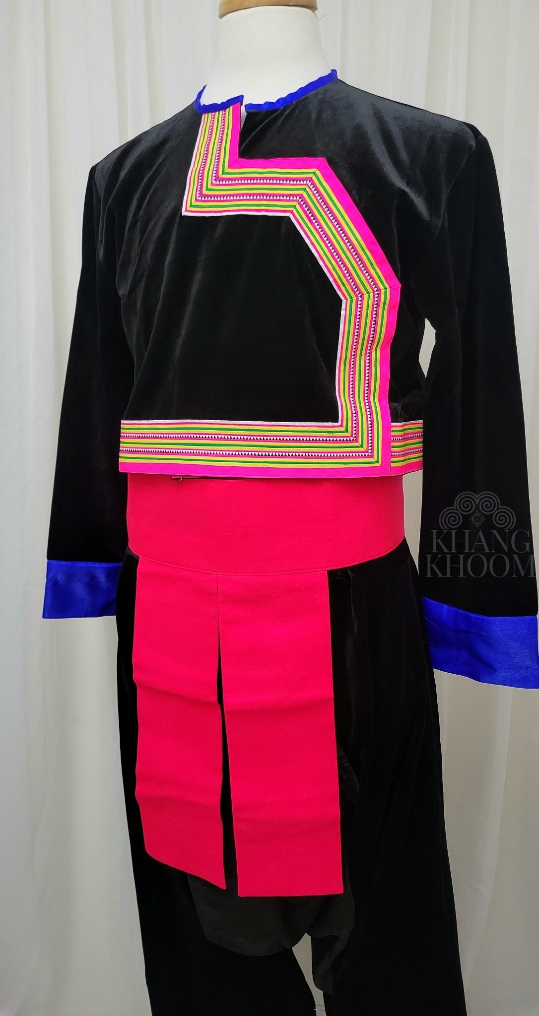 Men Hmong Leeg with Blue Accent Trim