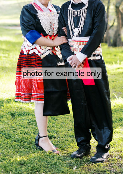 Hmong Moos Pheeb