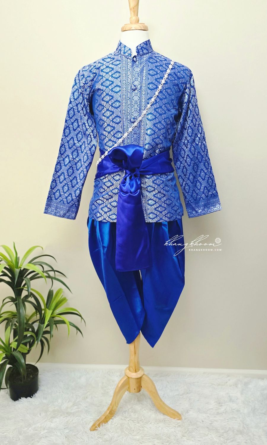 Blue & Silver Men Thai Set