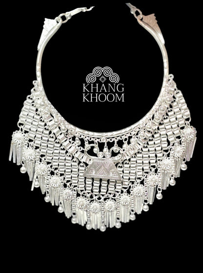 Toddler Hmong Girl Soul Lock Xauv