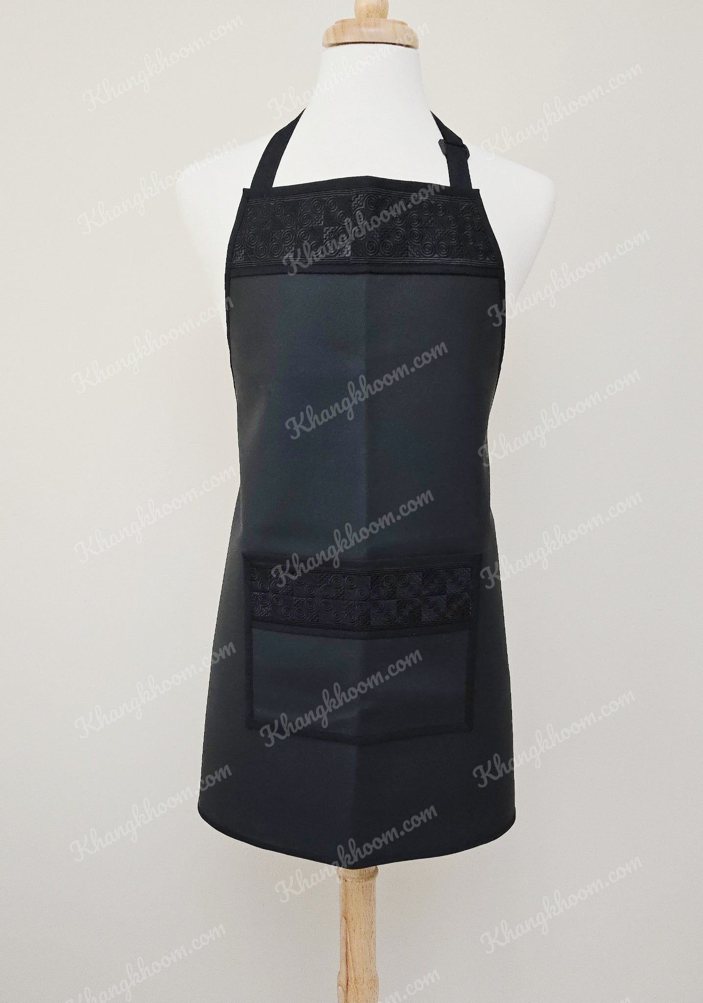 Hmong Apron- All Black Qwj