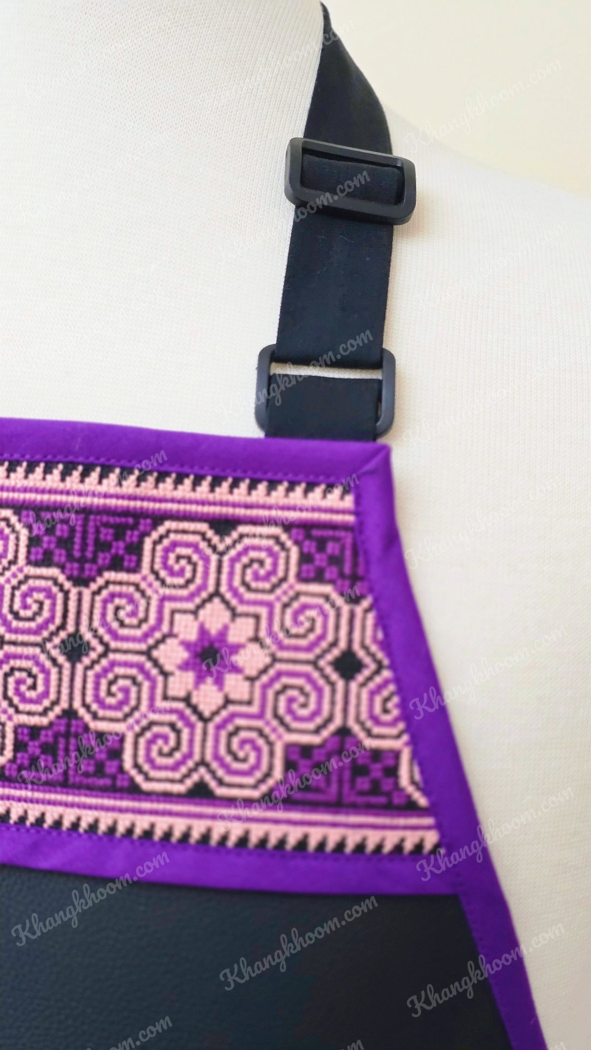 Hmong Apron- Purple Qwj