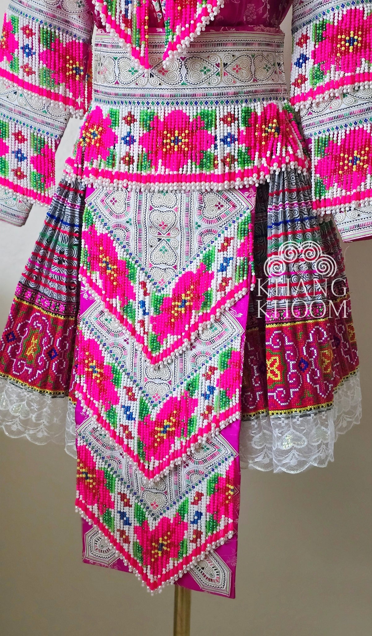 Hmong Chinese Fuchsia Pink