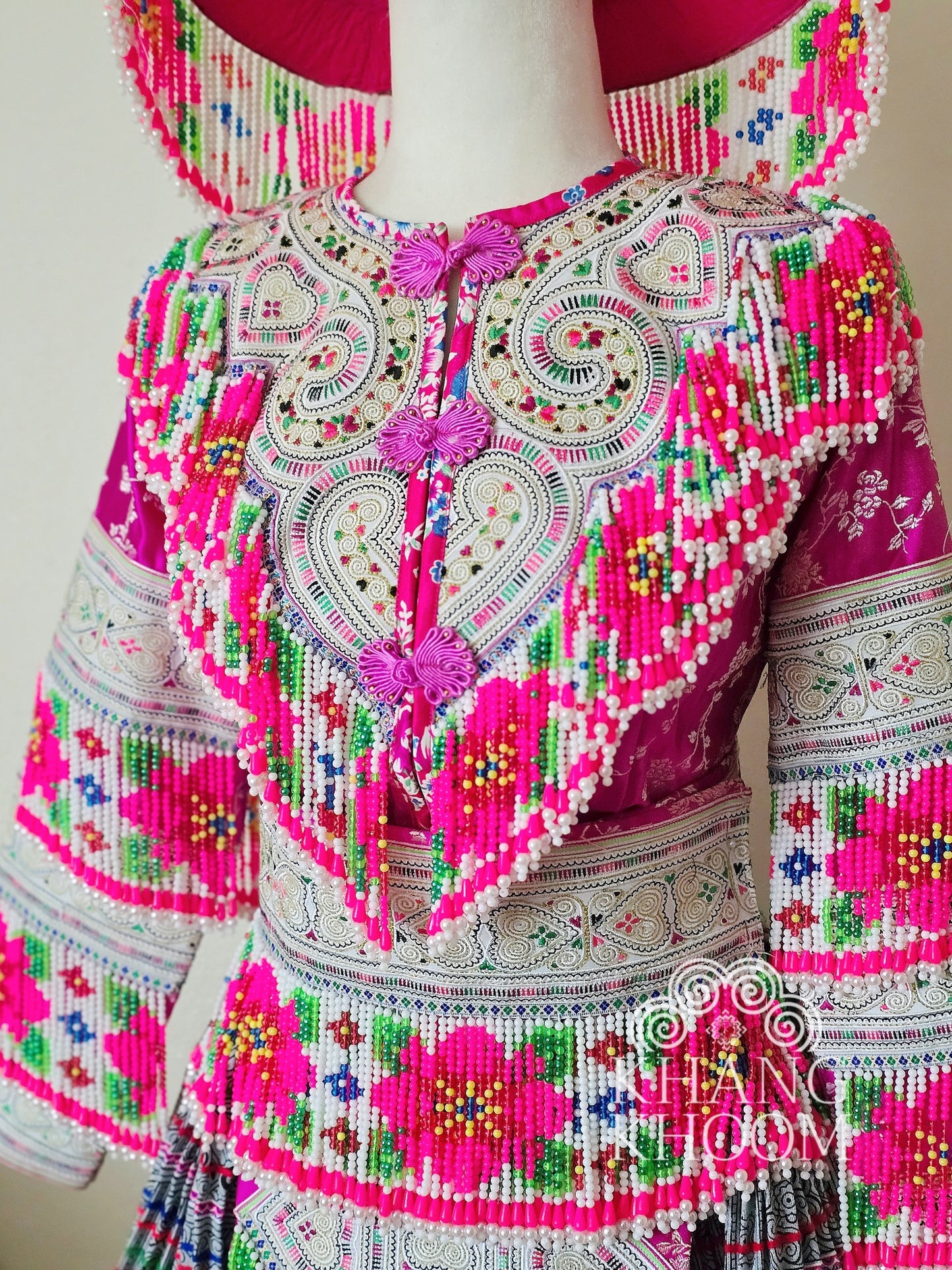 Hmong Chinese Fuchsia Pink