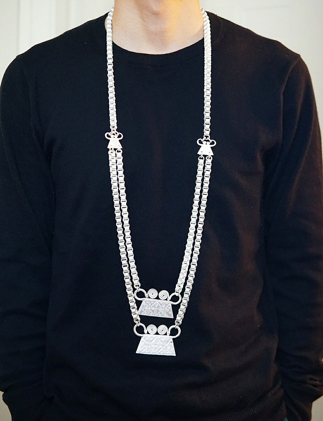 Double-layer Hmong soul lock chain chain necklace. Hmong Xauv. Hmong Men Xauv