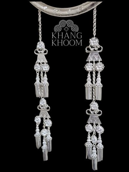 Hmong 3 layer ring xauv with chains