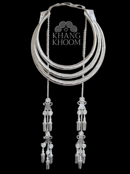 Hmong 3 layer ring xauv with chains