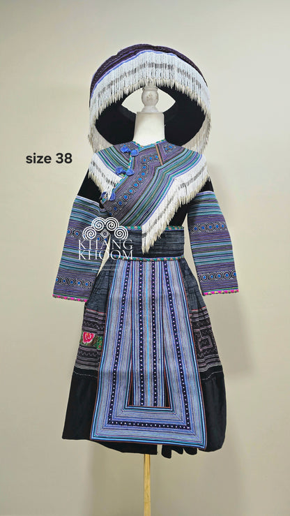 Hmong Vietnamese Blue Clothing Set 38