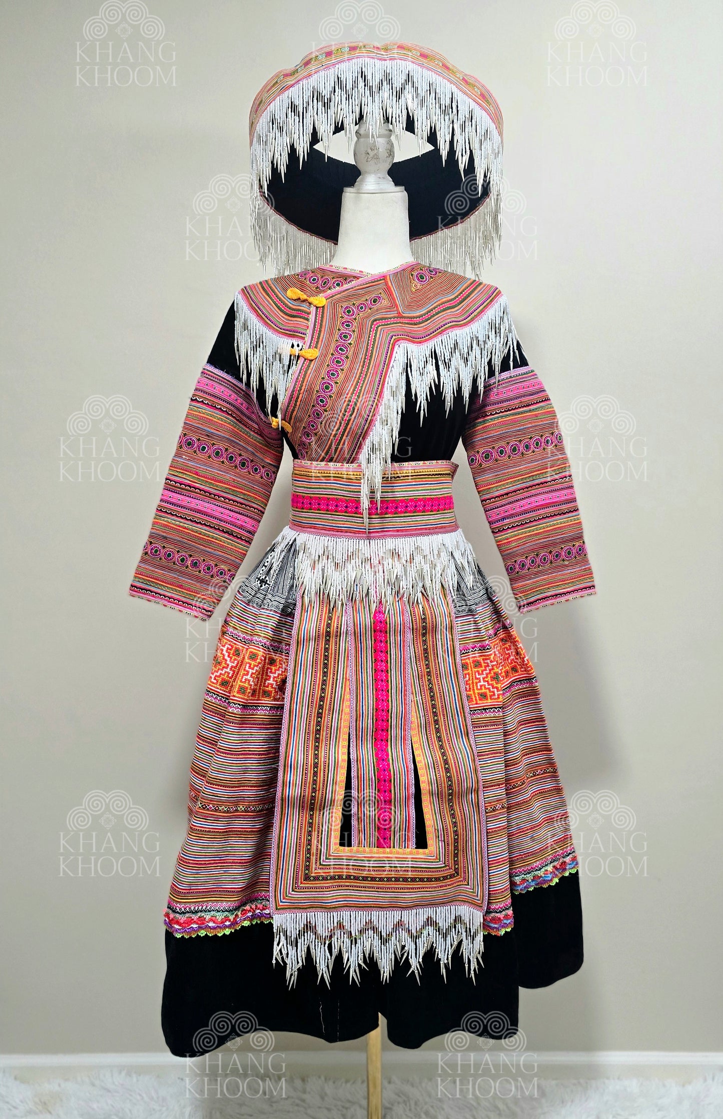 Hmong Vietnamese Clothing Set 38