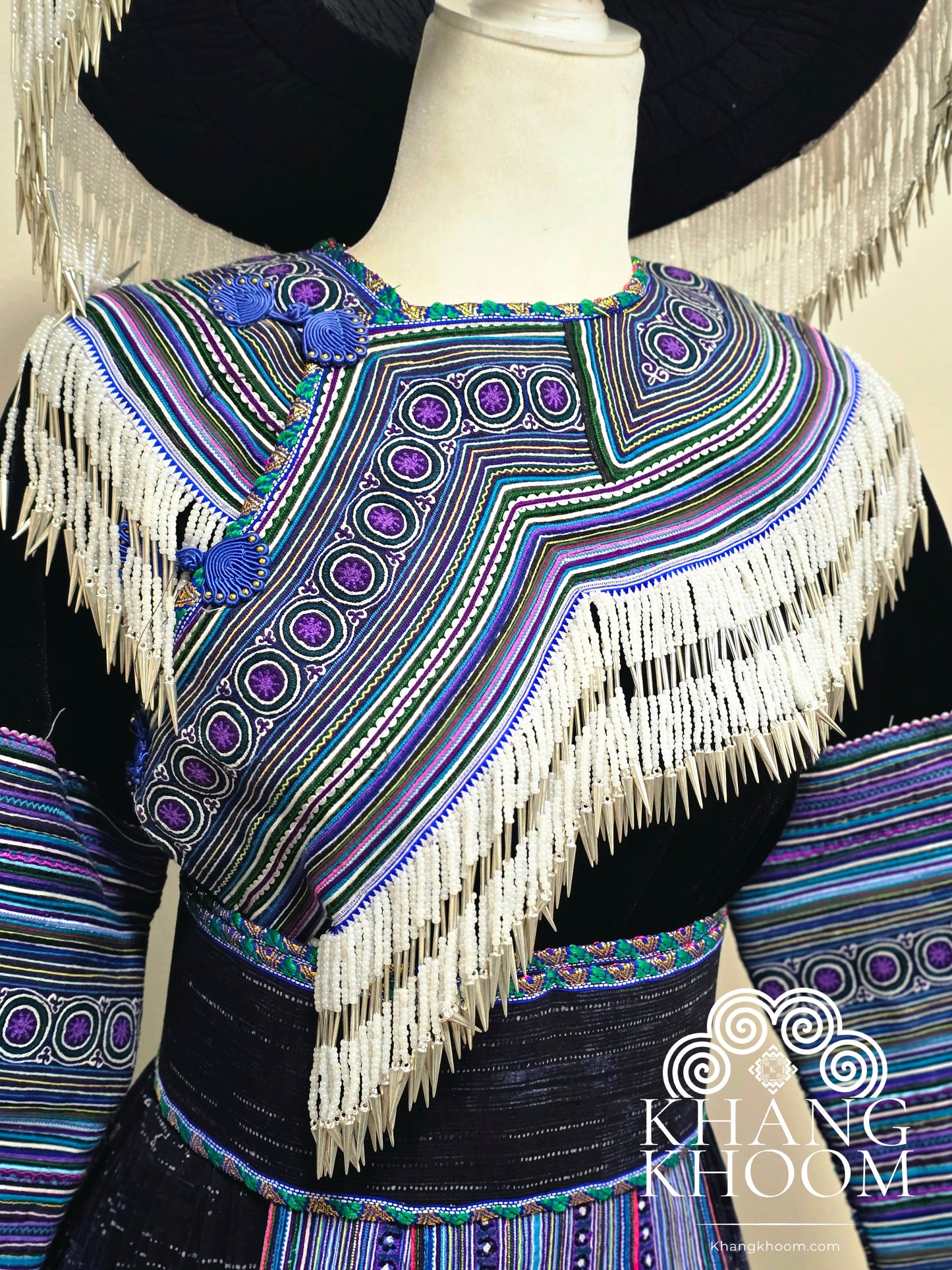 Hmong Vietnamese Blue Clothing Set 42