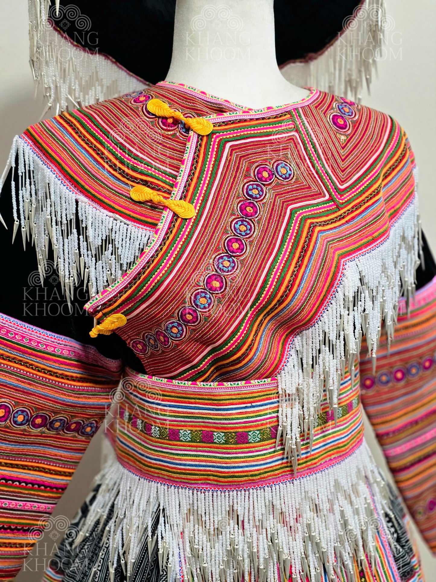 Hmong Vietnamese Clothing Set 44