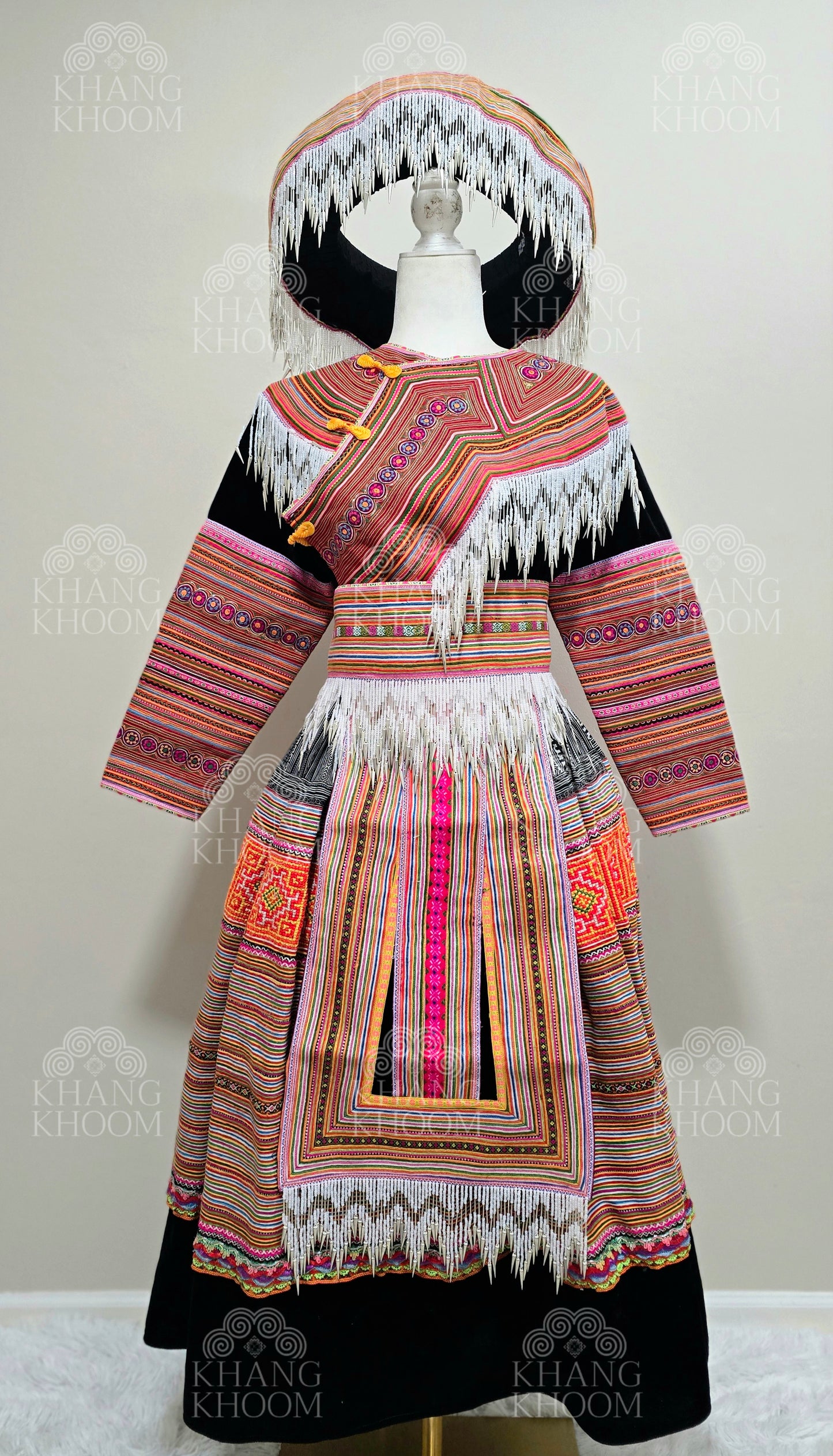 Hmong Vietnamese Clothing Set 44