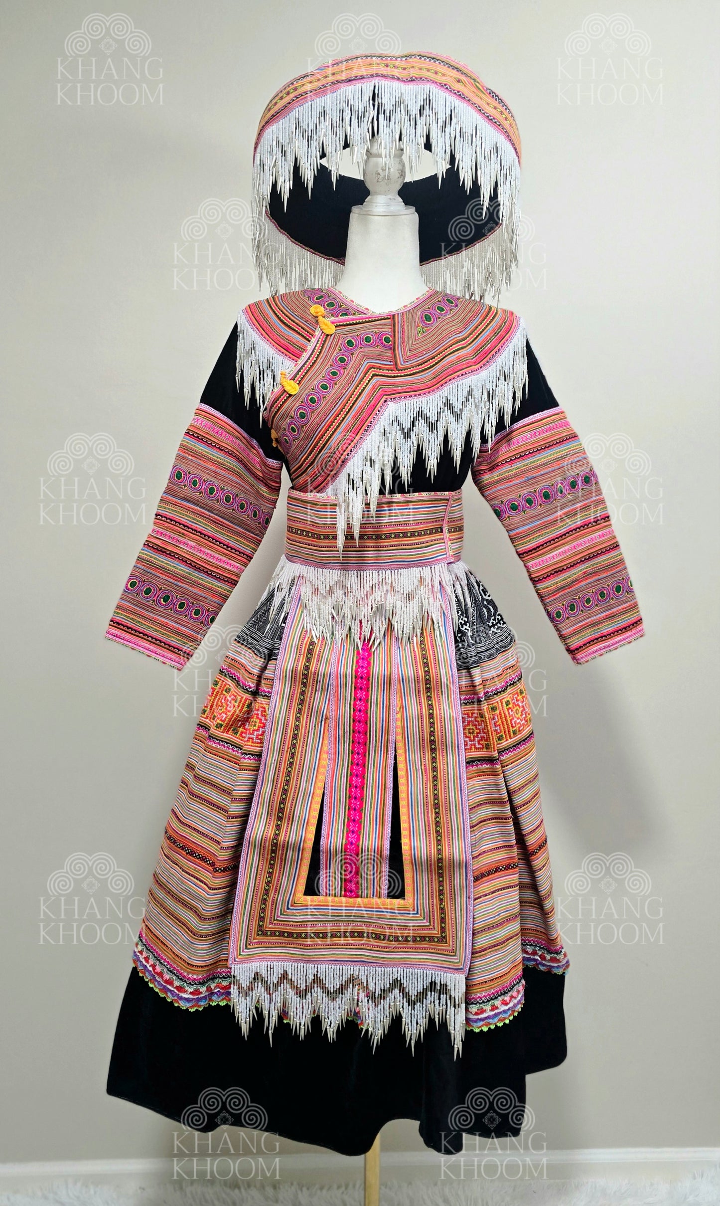 Hmong Vietnamese Clothing Set 40