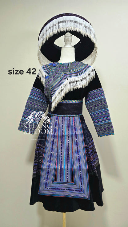 Hmong Vietnamese Blue Clothing Set 42