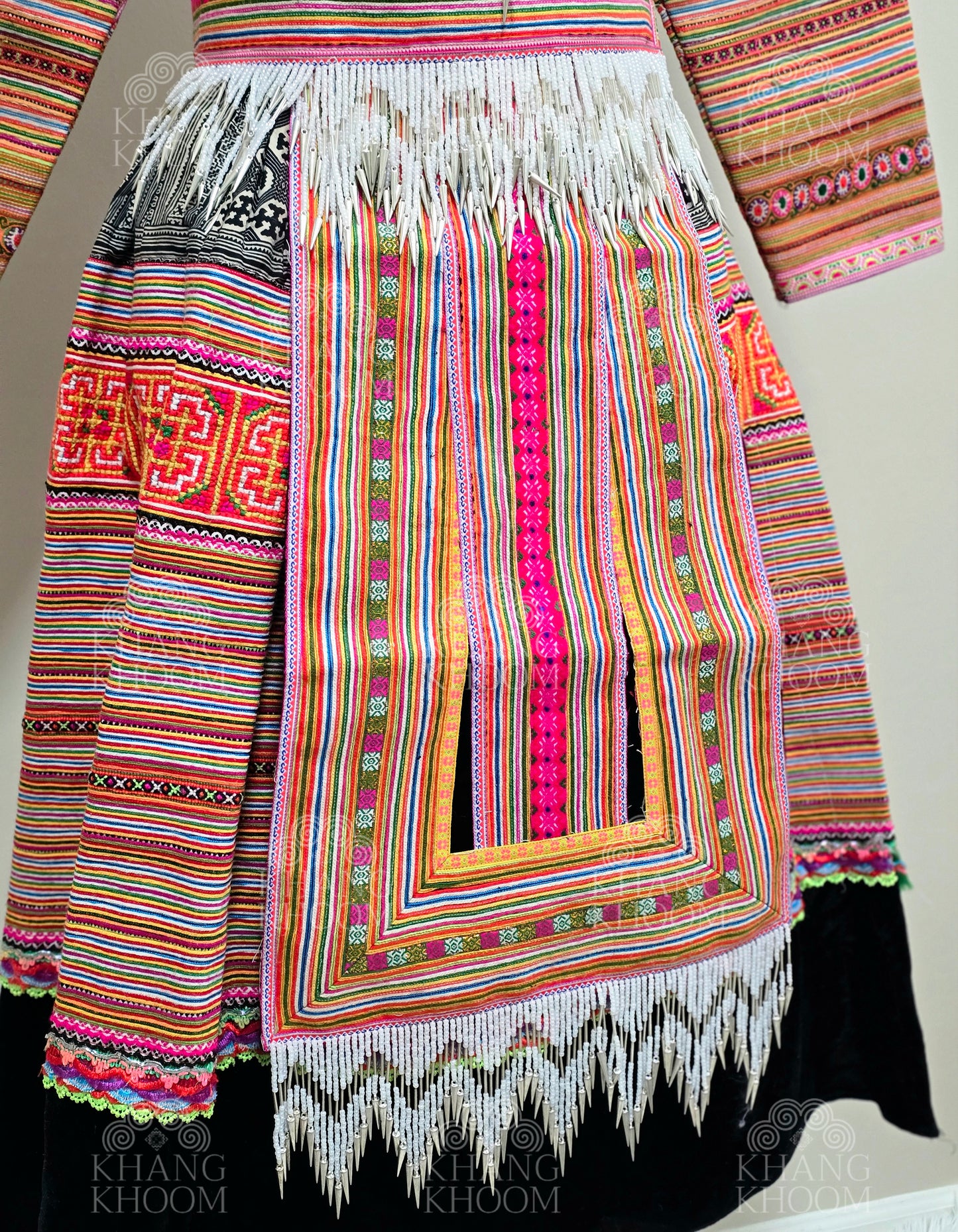 Hmong Vietnamese Clothing Set 46
