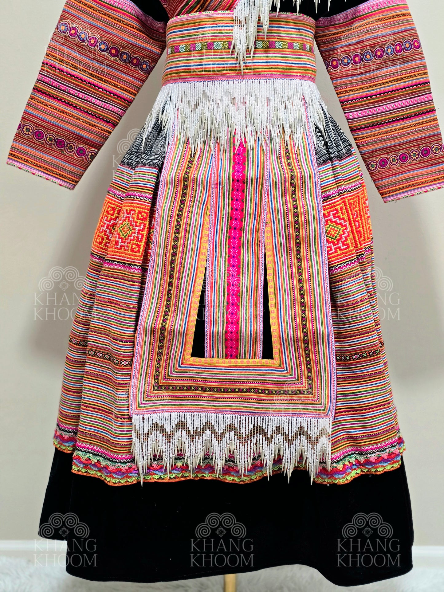 Hmong Vietnamese Clothing Set 44