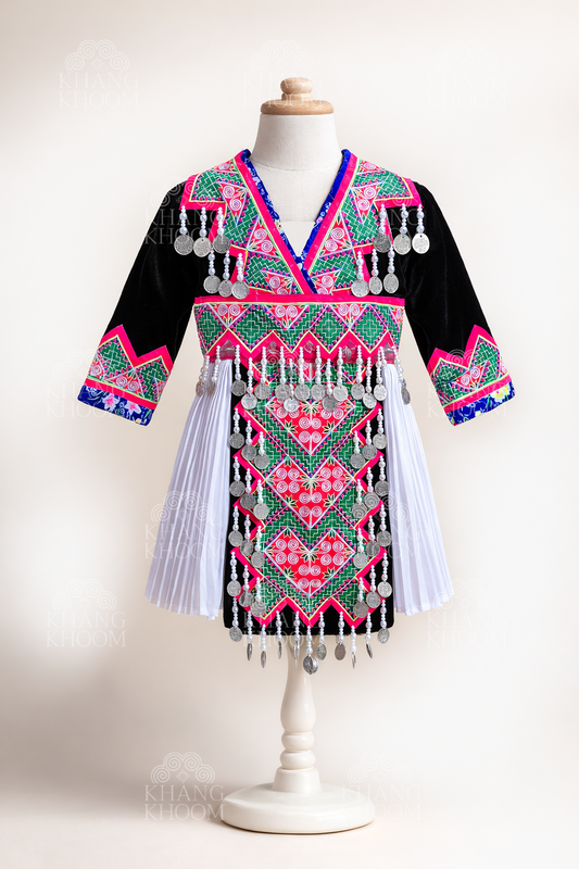 Girls One-Piece Hmong Qwj Set