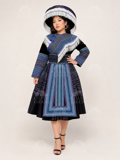 Hmong Vietnamese Blue Clothing Set 44